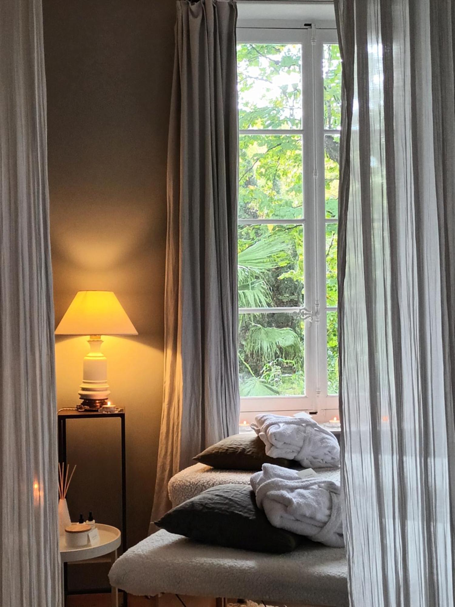 La Divine Comédie-suites Deluxe 2*