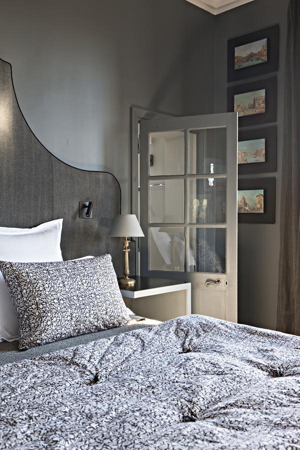 La Divine Comédie-suites Deluxe 2*