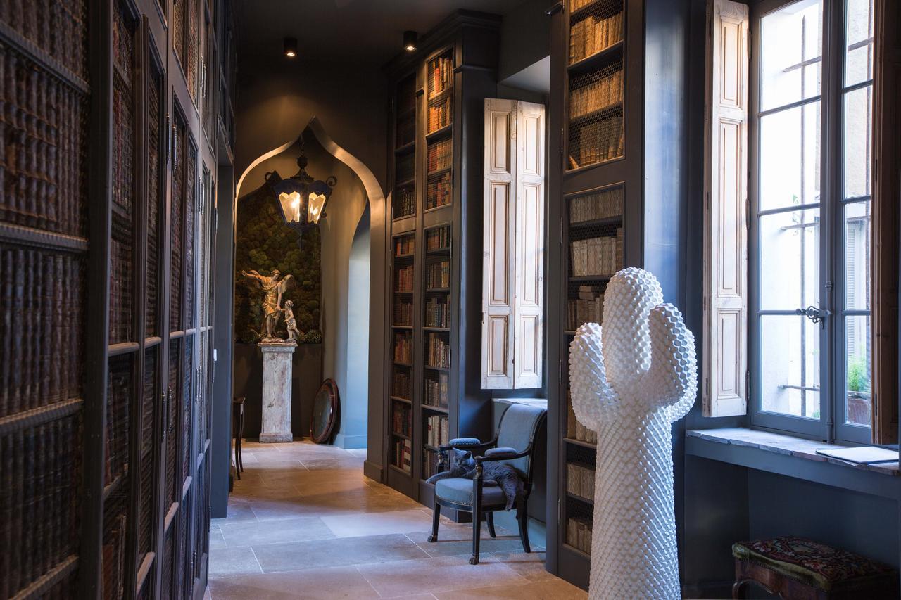 La Divine Comédie-suites Deluxe 2* Avignon
