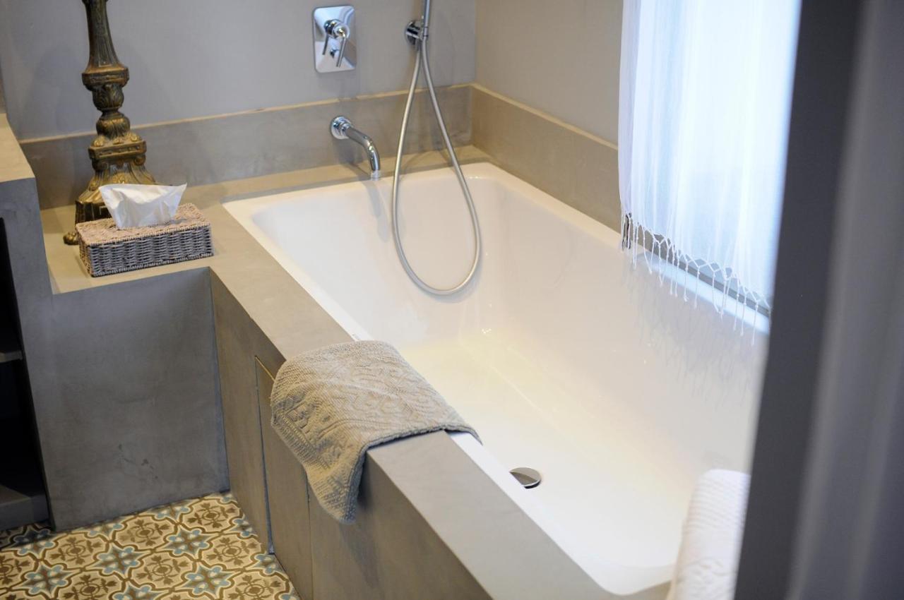 La Divine Comédie-suites Deluxe 2*